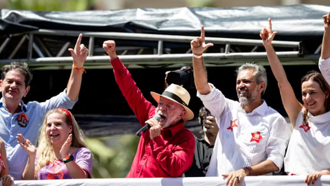 Lula Acusa TSE de 'Decisões Tendenciosas' Após Nunes Marques Mandar Derrubar 'Exército de Lula' no WhatsApp; Cueva Restabelece Canal