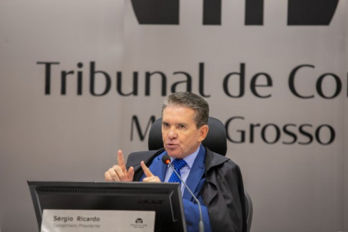 Presidente do TCE-MT Preso Pela PF Recebeu R$ 15,4 Milhões em Um Ano, Mas Portal da Transparência Registrou R$ 288 Mil