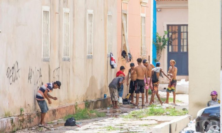 Centro Histórico de Cuiabá é Dominado por Traficantes e Usuários de Drogas