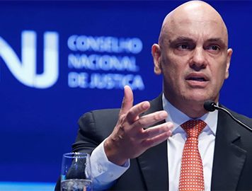 Moraes afirma que Judiciário brasileiro sofre ataques por ser “o mais forte do mundo”
